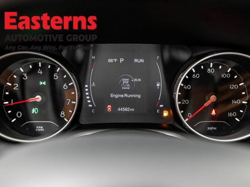 Used 2021 Jeep Compass Latitude AWD/4WD image 18
