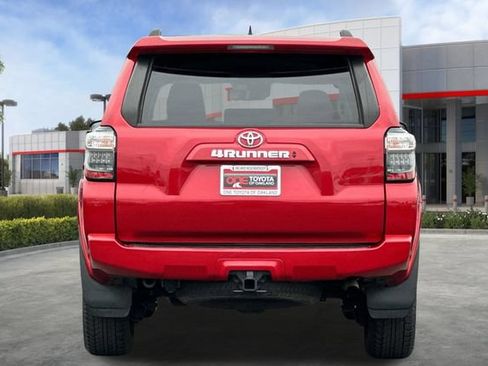 Certified 2024 Toyota 4Runner SR5 Premium AWD/4WD image 6