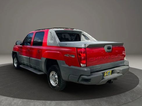 Used 2002 Chevrolet Avalanche 2500 w/ Convenience Pkg image 5
