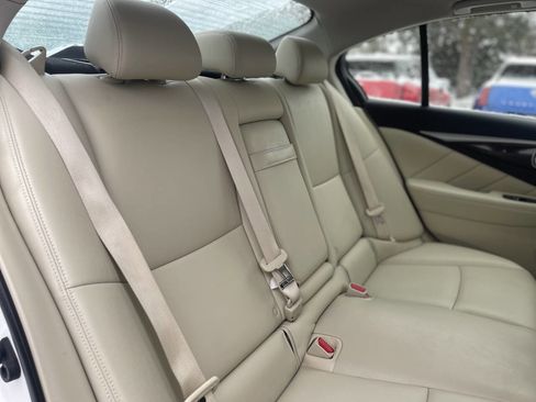 Used 2018 INFINITI Q50 Luxe w/ Essential Package (3.0T Luxe) image 20