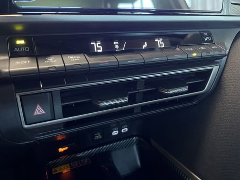 Used 2025 Toyota Camry LE FWD image 14