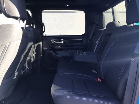 Used 2025 RAM 1500 Big Horn AWD/4WD image 8