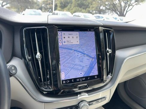 Certified 2023 Volvo XC60 B5 Core w/ Climate Package image 16