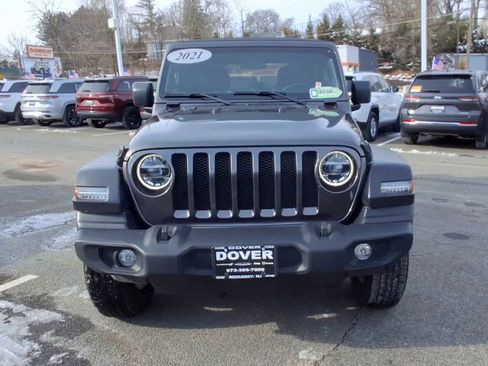 Certified 2021 Jeep Wrangler Sport S image 3