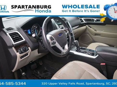Used 2015 Ford Explorer Limited w/ Equipment Group 302A AWD/4WD image 11