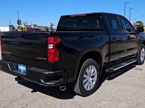 Used 2024 Chevrolet Silverado 1500 Custom RWD image 7