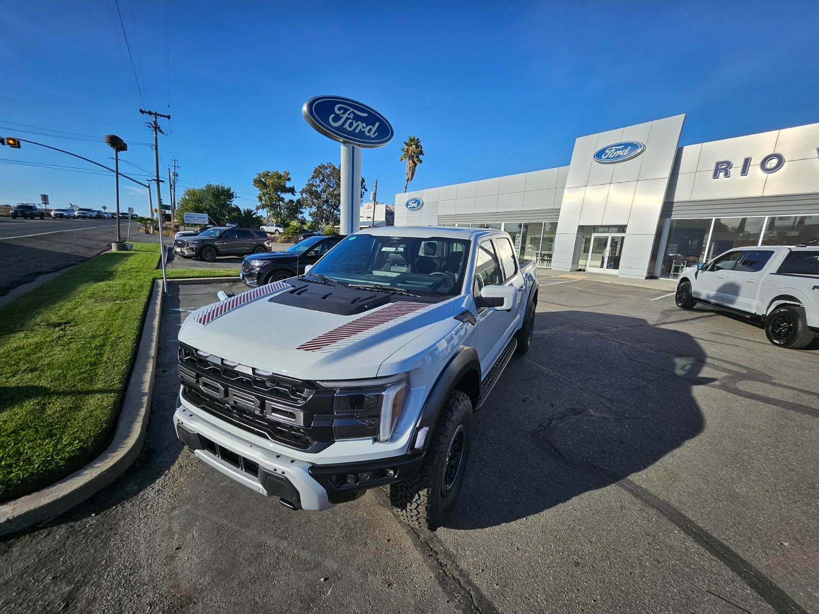 New 2026 Ford F150 Raptor AWD/4WD image 18
