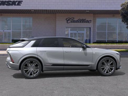 New 2026 Cadillac Lyriq V w/ LPO, Floor Liner Package AWD/4WD image 5