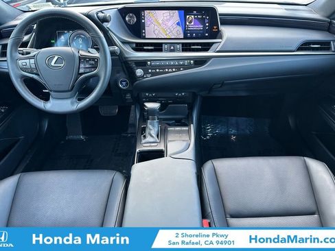 Used 2021 Lexus ES 300h w/ Premium Package image 17