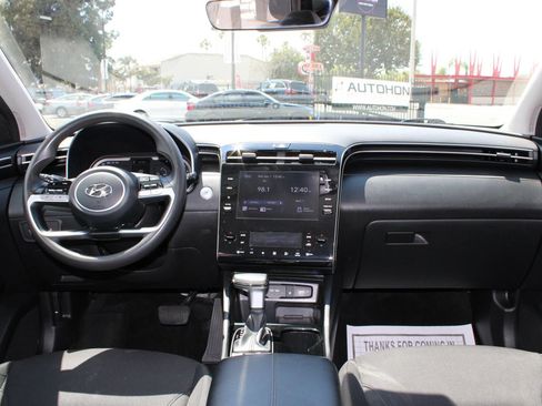 Used 2024 Hyundai Tucson SEL AWD/4WD image 18
