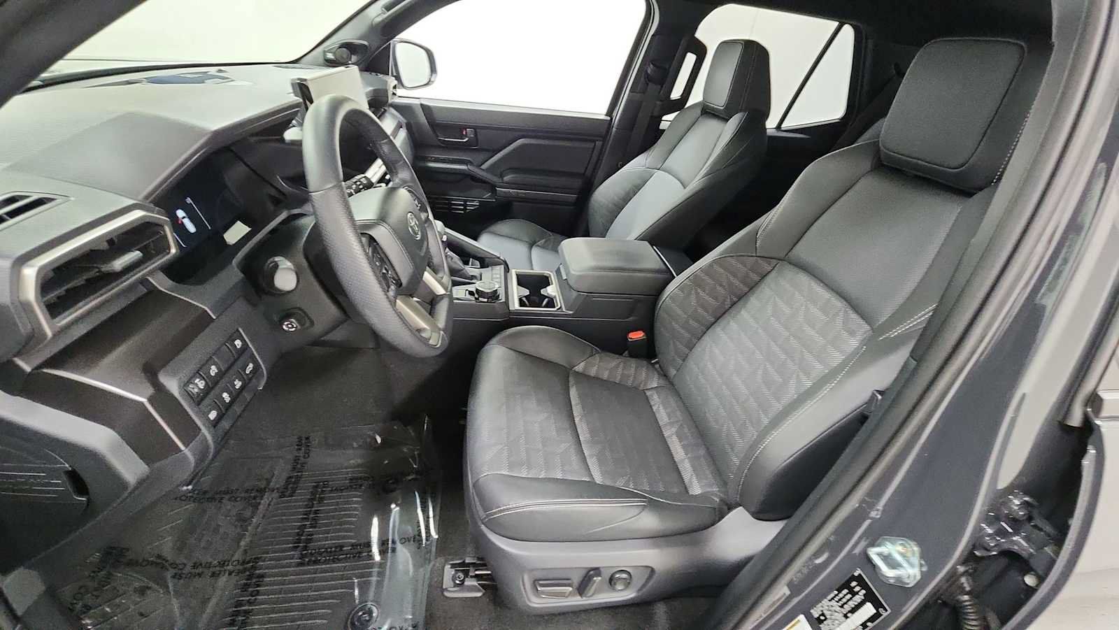 Certified 2026 Toyota 4Runner TRD Off-Road Premium AWD/4WD image 13