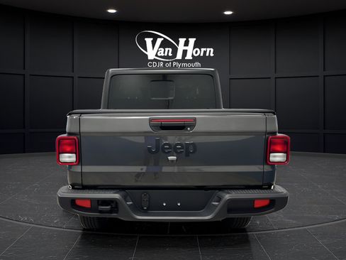 New 2026 Jeep Gladiator Sport AWD/4WD image 6