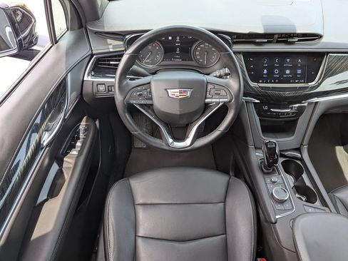 Used 2021 Cadillac XT6 Premium Luxury AWD/4WD image 30