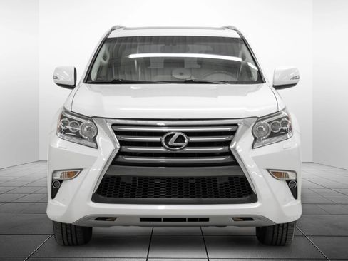 Used 2015 Lexus GX 460 Premium w/ Premium Package image 6