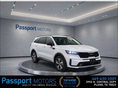 Used 2022 Kia Sorento S FWD image 1
