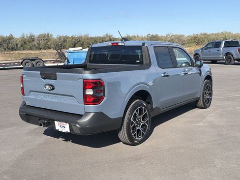 New 2026 Ford Maverick Lariat w/ 4K Tow Package AWD/4WD image 4