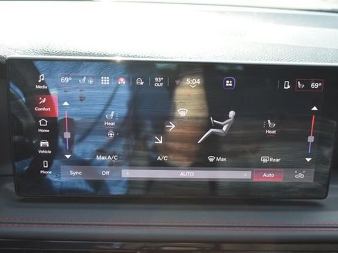Used 2024 Dodge Hornet R/T w/ R/T Blacktop Package AWD/4WD image 27