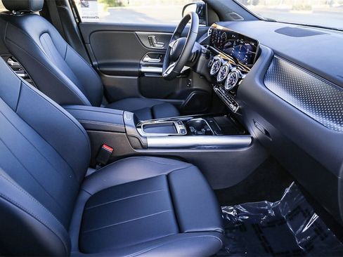 New 2025 Mercedes-Benz GLA 250 4MATIC image 20