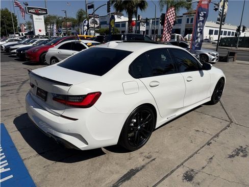 Used 2020 BMW 330i Sedan w/ M Sport Package RWD image 14