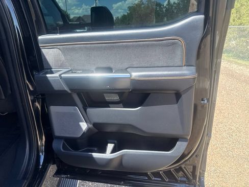 Used 2024 Ford F350 Platinum AWD/4WD image 33