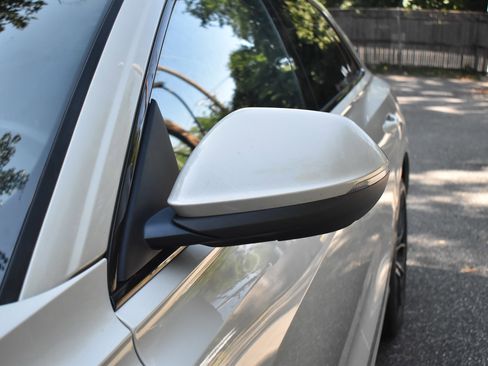 Used 2021 Audi Q8 Premium Plus w/ Premium Plus Package image 15