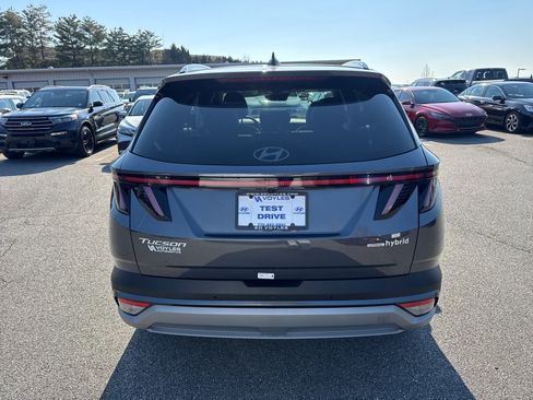 Certified 2025 Hyundai Tucson Limited image 6