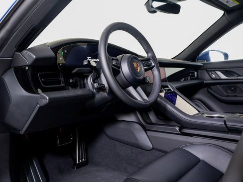 New 2026 Porsche Taycan 4S image 5
