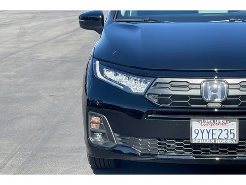 Certified 2026 Honda Odyssey EX-L image 18
