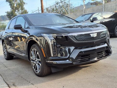 New 2026 Cadillac Optiq Sport 1 image 3