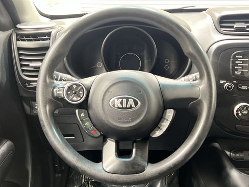 Used 2015 Kia Soul image 14