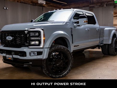 Used 2026 Ford F450 Platinum image 5