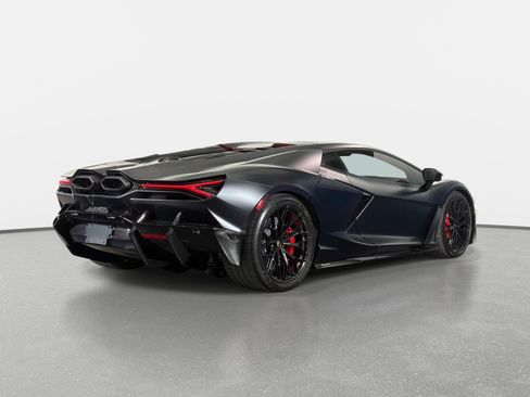 Used 2024 Lamborghini Revuelto AWD/4WD image 3