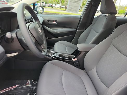 Used 2020 Toyota Corolla LE image 20