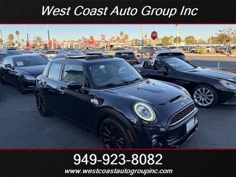 Used 2020 MINI Cooper S image 2