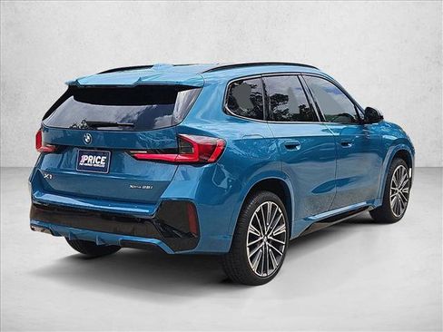 Used 2025 BMW X1 xDrive28i w/ Premium Package image 5