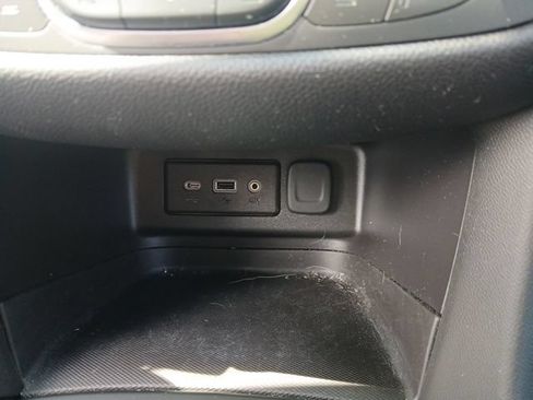 Used 2024 Chevrolet Equinox RS AWD/4WD image 23