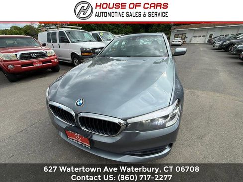 Used 2019 BMW 530i xDrive AWD/4WD image 13
