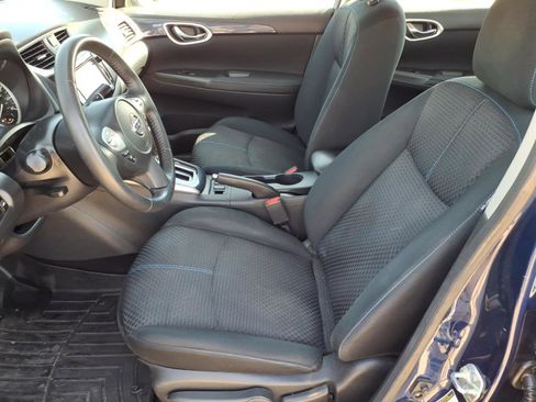 Used 2019 Nissan Sentra SR FWD image 10