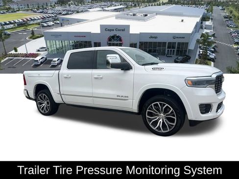 Used 2025 RAM 1500 Tungsten w/ Towing Technology Group AWD/4WD image 15