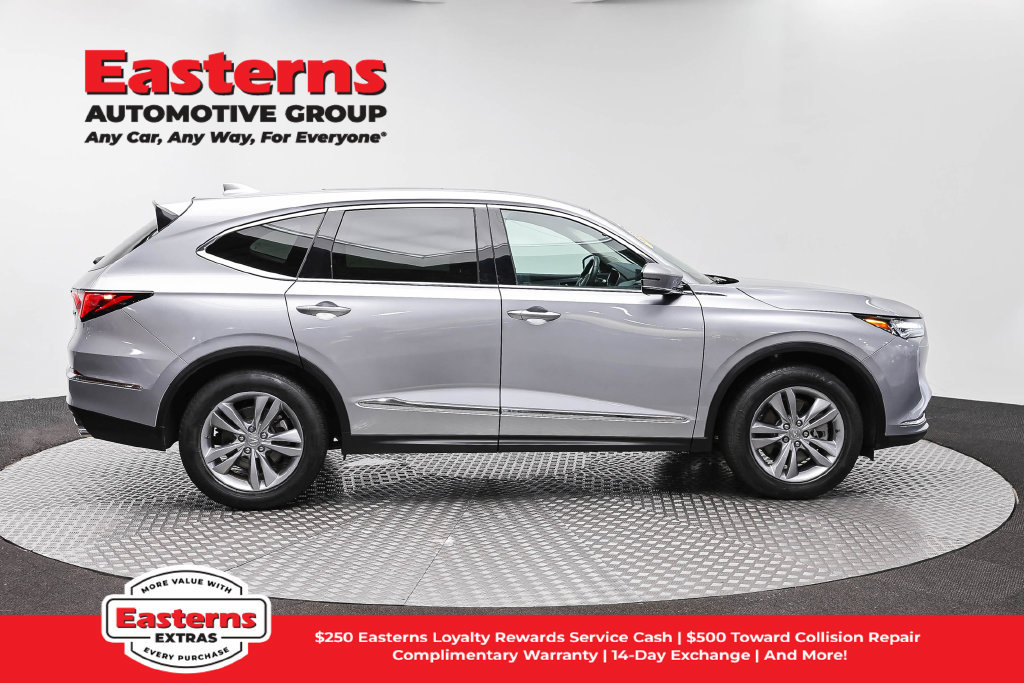 Used 2023 Acura MDX SH-AWD image 5