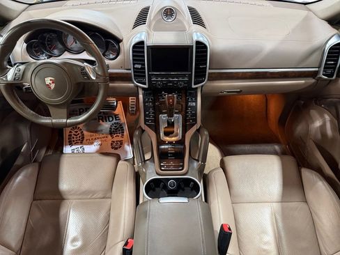 Used 2012 Porsche Cayenne S image 41