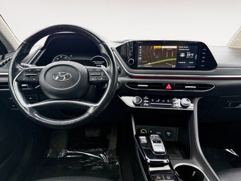 Used 2020 Hyundai Sonata Limited image 2