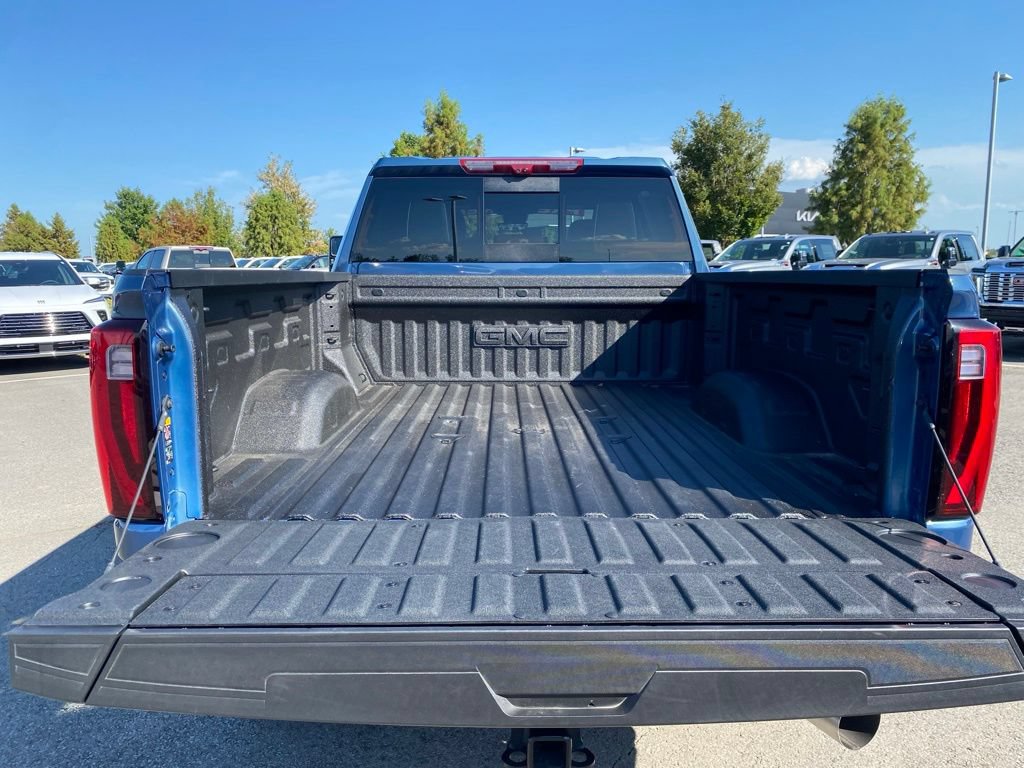 Used 2026 GMC Sierra 2500 Denali Ultimate AWD/4WD image 13