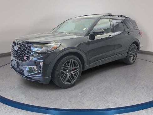 Used 2025 Ford Explorer ST AWD/4WD image 1