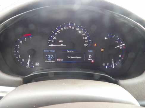 Used 2013 Cadillac XTS Luxury image 14