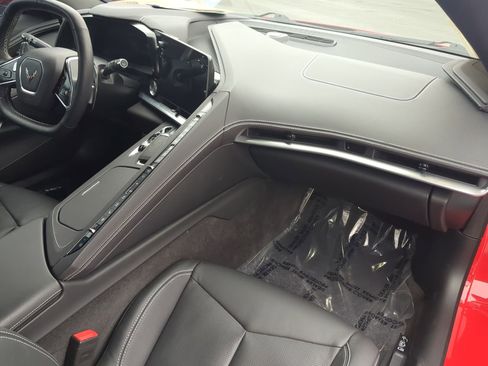 Used 2023 Chevrolet Corvette Stingray Preferred Cpe w/ Z51 Performance Package image 24