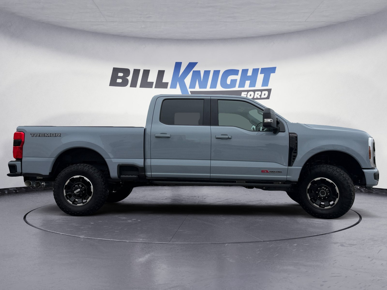 Used 2026 Ford F250 Platinum w/ Tremor Off-Road Package AWD/4WD image 6