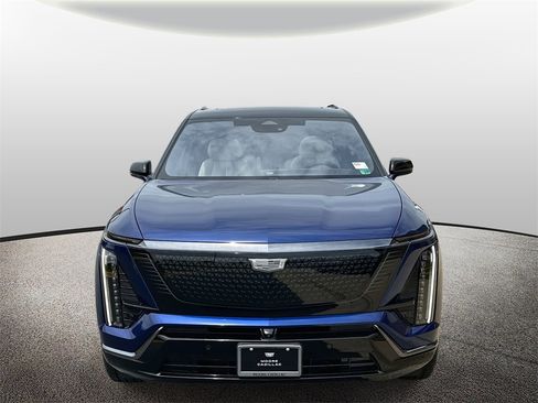 New 2026 Cadillac Vistiq Sport image 6