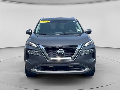Used 2022 Nissan Rogue SV w/ SV Premium Package