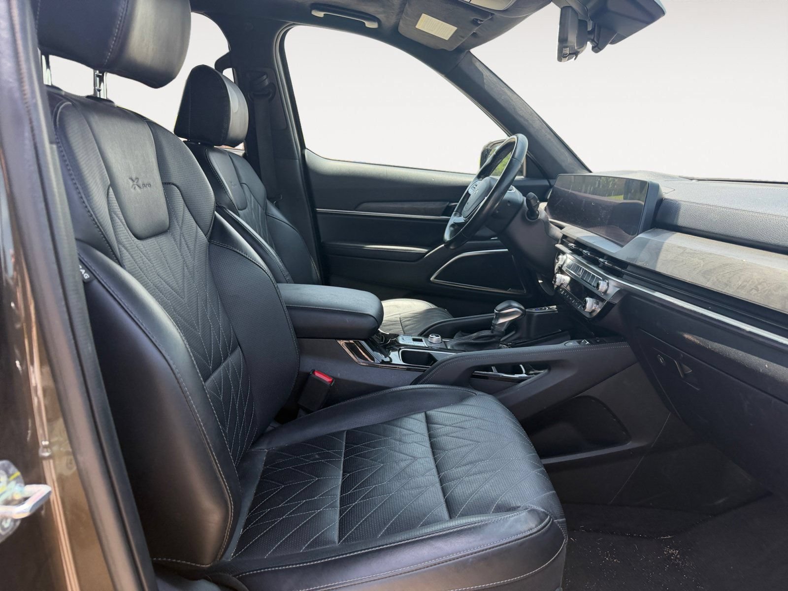 Used 2023 Kia Telluride SX Prestige X-Pro AWD/4WD image 15